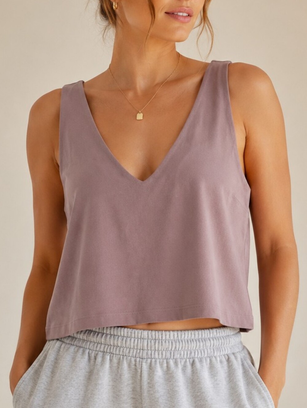 Vuori Cascade V Neck Tank Top Mauve Women XL Crop Athletic Lounge Minimalist